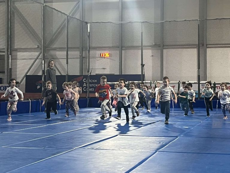 ПОСЕТА АТЛЕТСКОЈ ДВОРАНИ